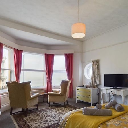 Spectacular Sea View Double, With Exclusive Bathroom & Use Of Patio And Bike Store Margate Eksteriør bilde