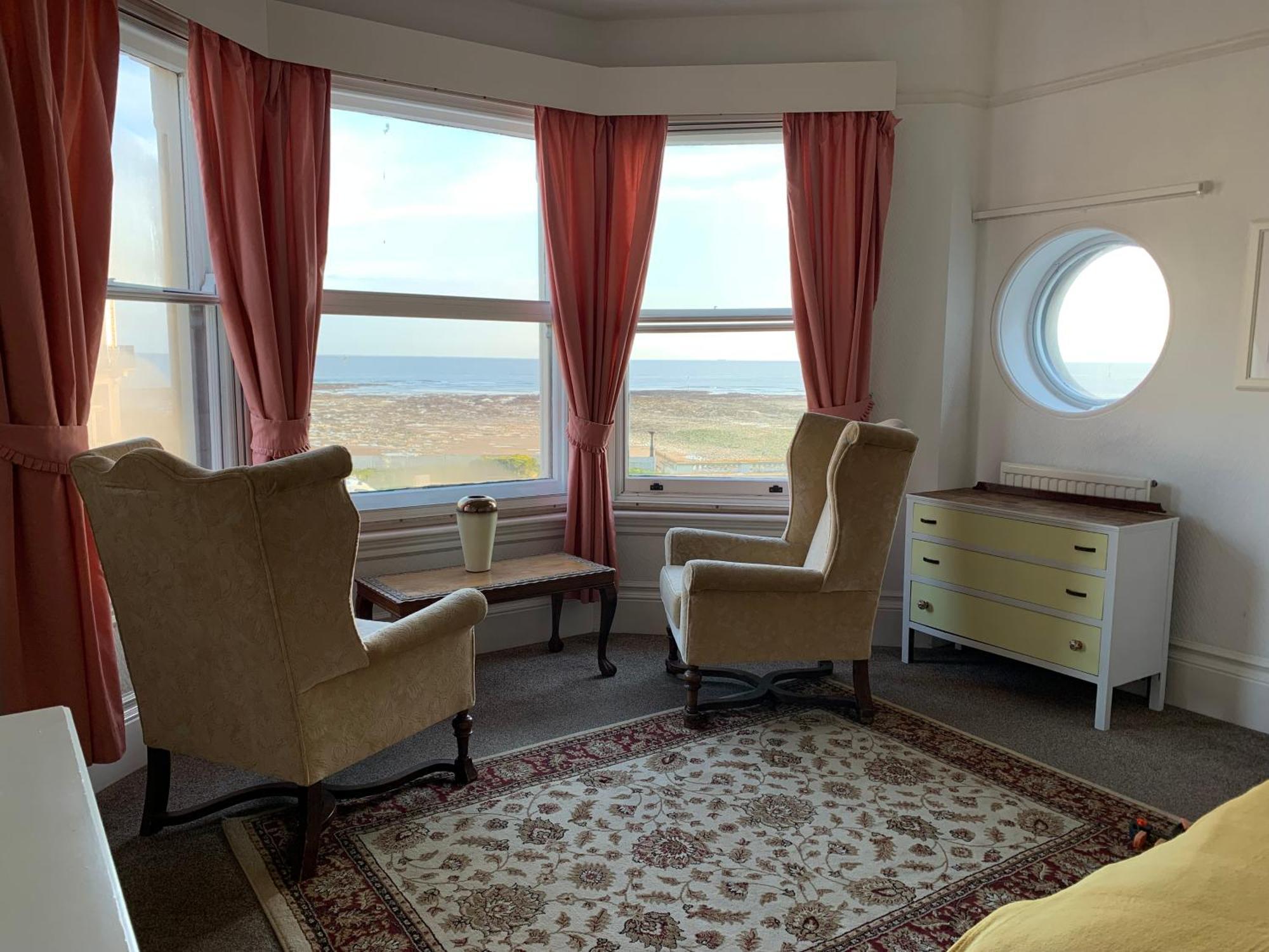 Spectacular Sea View Double, With Exclusive Bathroom & Use Of Patio And Bike Store Margate Eksteriør bilde